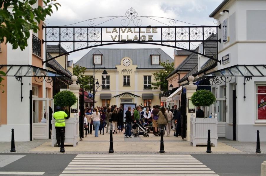 New- Relaxing Studio - 5 Min From Disneyland Paris モンテヴラン エクステリア 写真